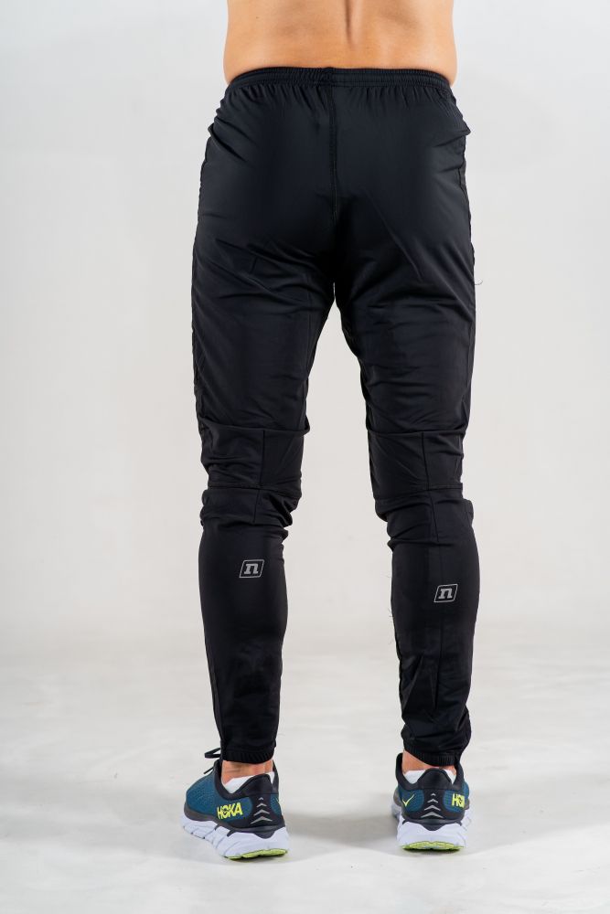 

*Брюки NONAME RUNNING PANTS 22 UX 2001209-0001 размин., Черный