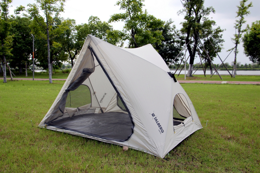 CASETTA 2 палатка Talberg (серый)