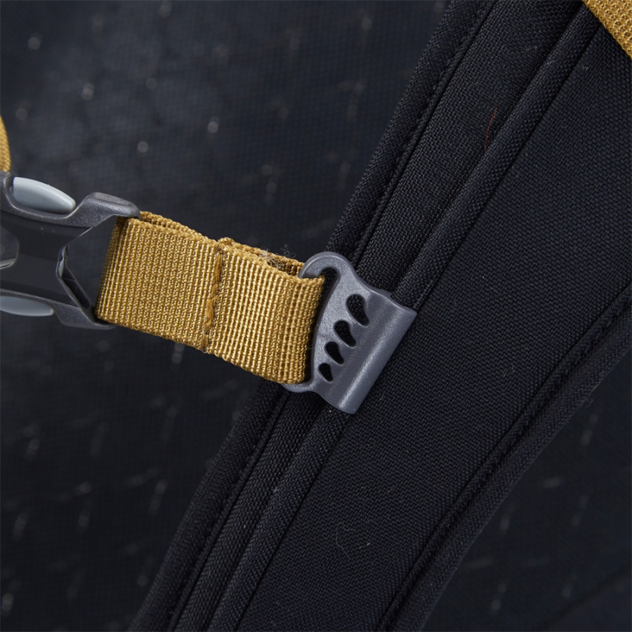 B0262 THUNDERY 33 Рюкзак (33 т.синий)