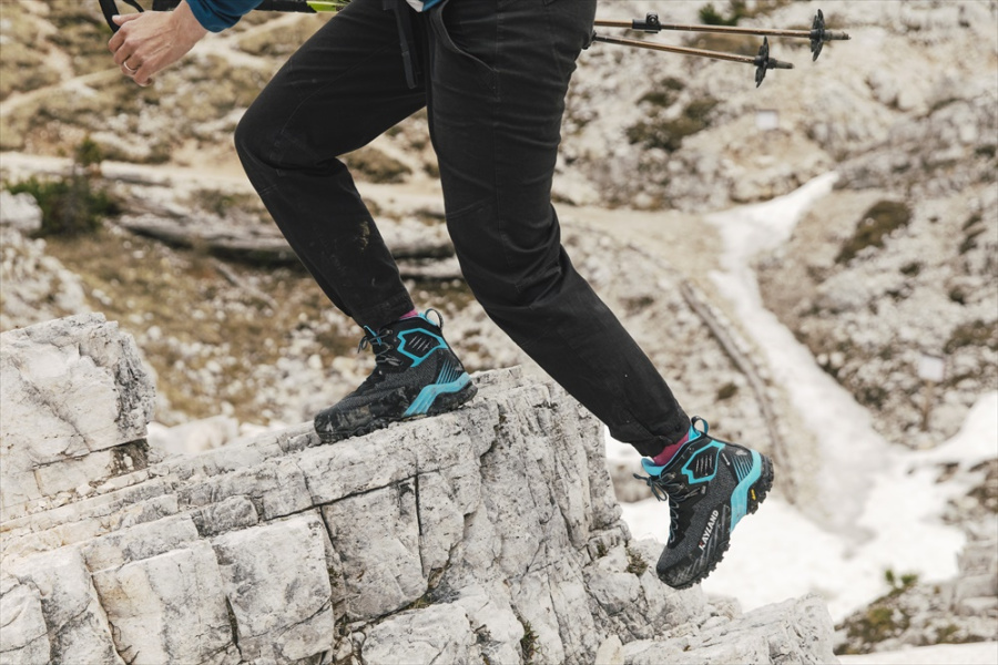 Ботинки DUKE MID W'S GTX (38.5, Black/Azure, , , )