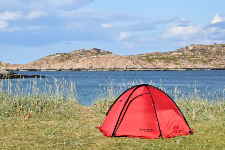 SPACE PRO 3 RED палатка Talberg (красный)