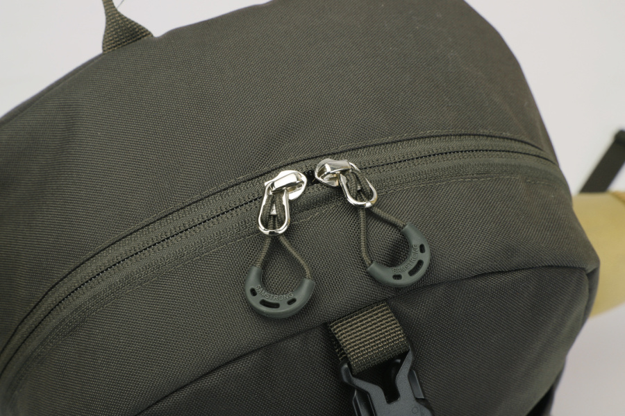 B0457 FOREST 27 Рюкзак (27 оливковый)