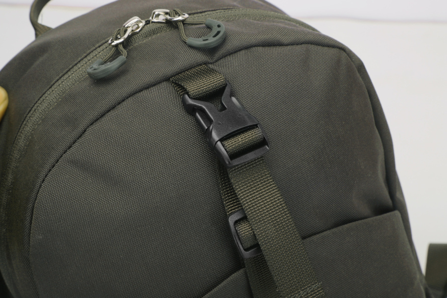 B0457 FOREST 27 Рюкзак (27 оливковый)