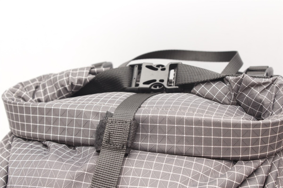 B2013 MOUNTHOOD 40 Ультралегкий походный рюкзак (40 черный)