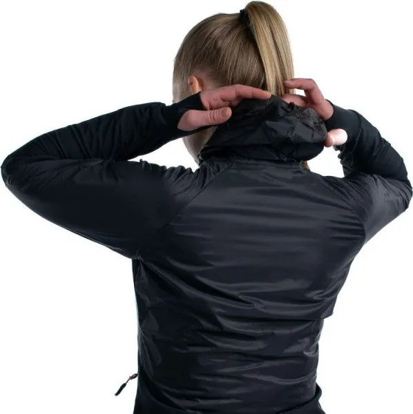 *Куртка NONAME WINDRUNNER JACKET 22 WOS 2001216-0001 ветрозащ, с капюшоном женск. (3-XS, Черный, , , , , )